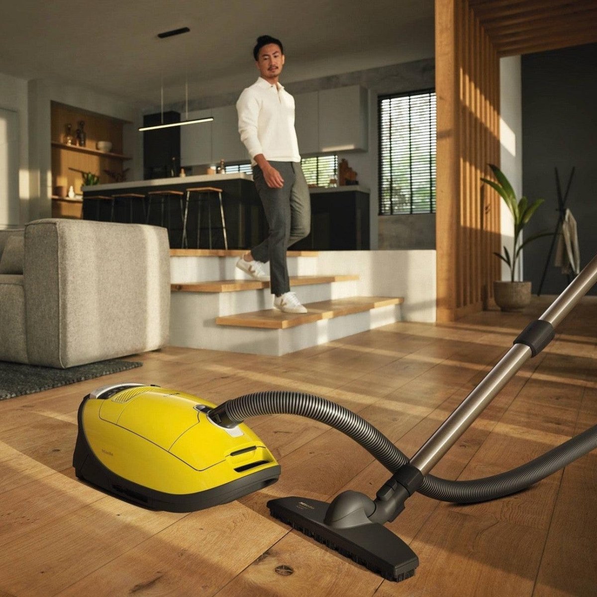 Miele Complete C3 Calima, Curry Yellow - Canister Vacuum